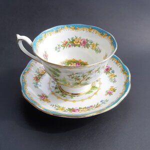 ROYAL ALBERT BONE CHINA TEA CUP & SAUCER "CHELSEA BIRD" BLUE Turquoise England